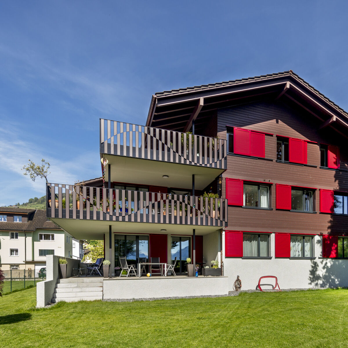 Seestrasse 5 Ennetbürgen Balkongeländer 001